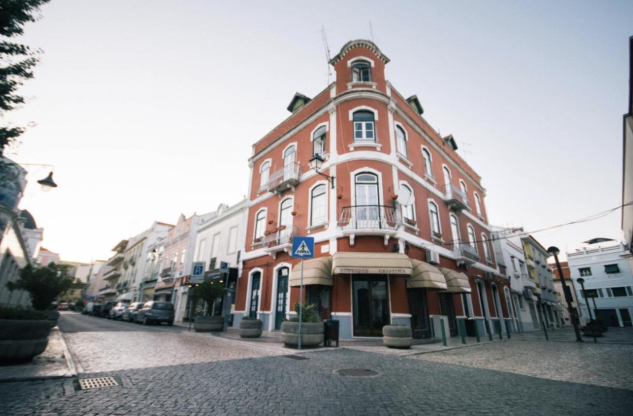 Oliva Guesthouse Vila Franca de Xira Ngoại thất bức ảnh